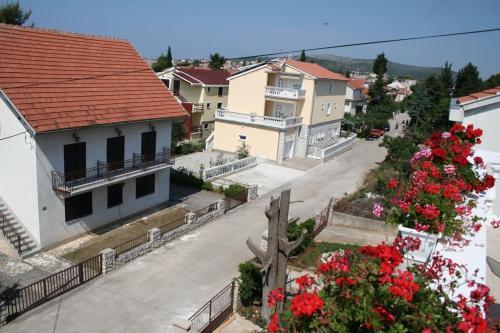 Hostal Apartments With A Parking Space Vodice - 2995