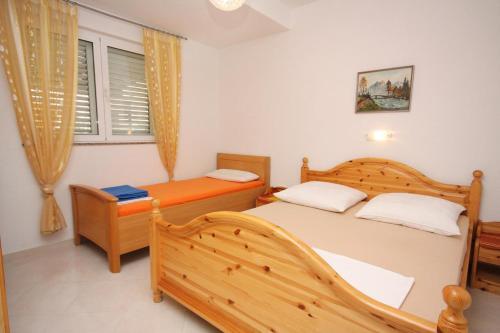 Hostal Apartments With A Parking Space Vodice - 2995