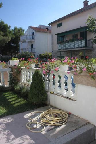 Hostal Apartments With A Parking Space Vodice - 2995