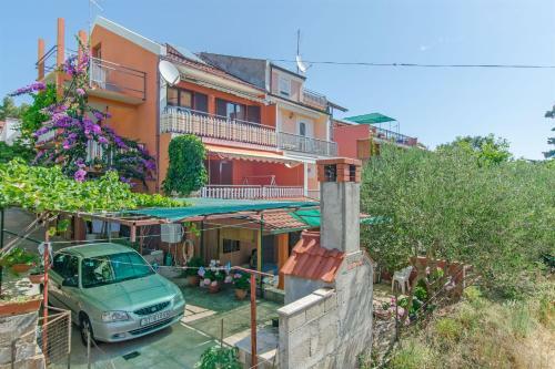 Apartments Slavica