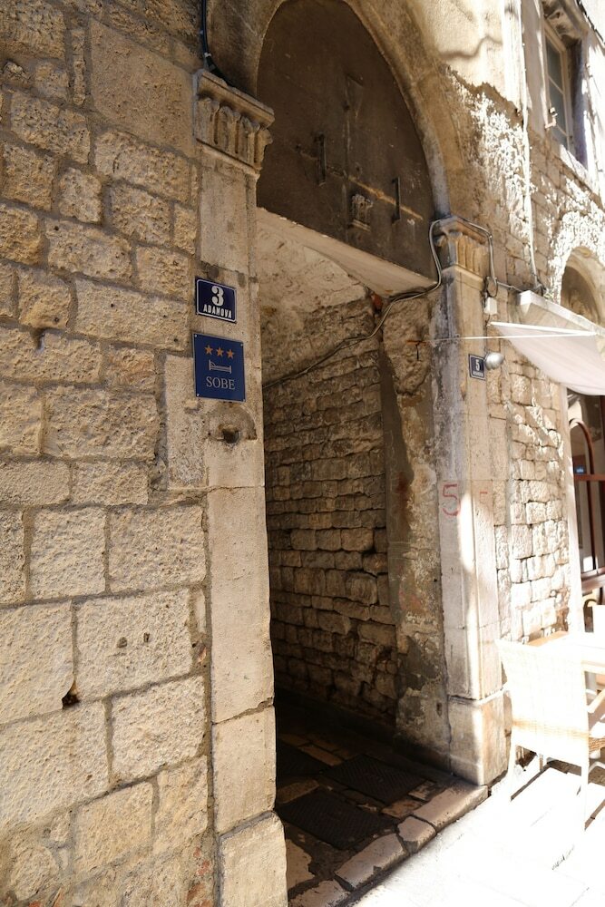 Hostal Malena Palace