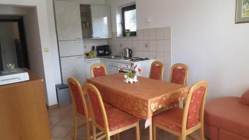 Apartment In Malinska With Two-bedrooms 5