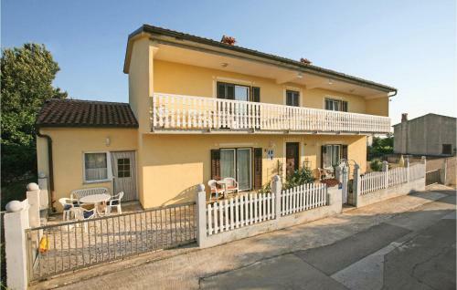 Apartment Liznjan VI Cr
