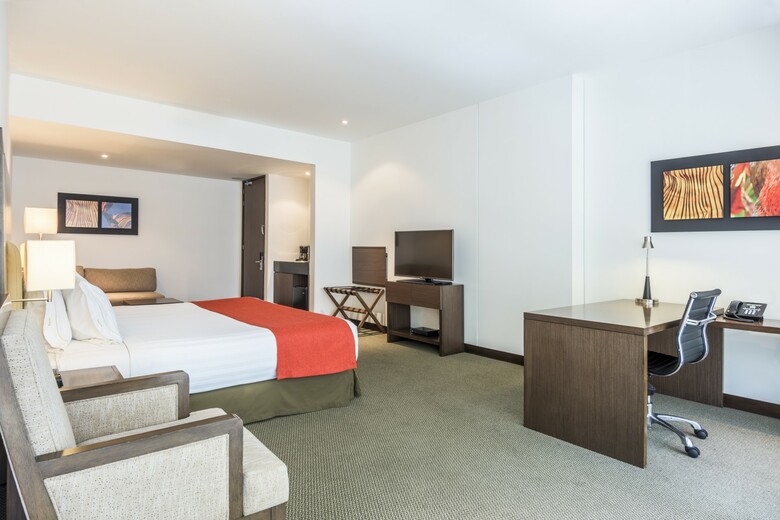 Hotel Holiday Inn Express Bogot�
