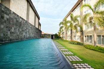 Aston Denpasar Hotel And Convention Center