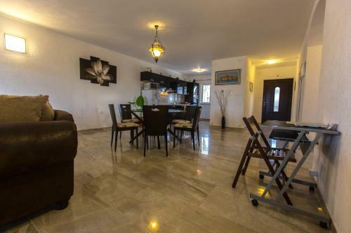 Hostal Guest House Casa Mia