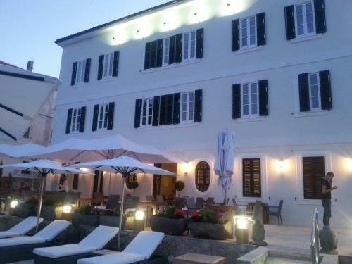 Boutique Hotel Dolphin Suites
