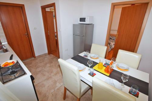 Apartments Jeromela