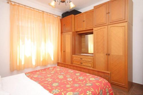 Apartment Ugljan 8257b
