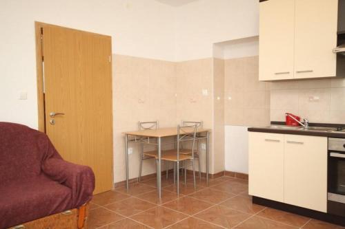 Apartment Ugljan 8257b