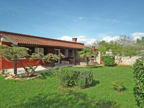 Holiday Home Villa Parenzana