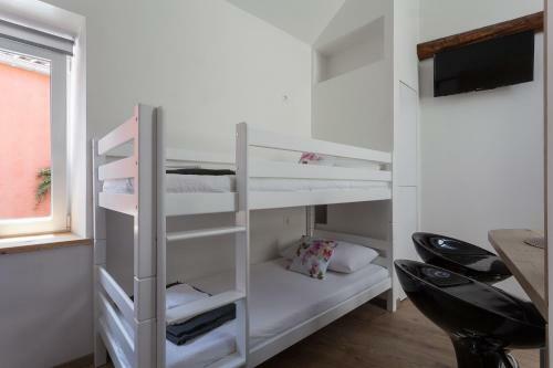 Hostal Guest House Blue