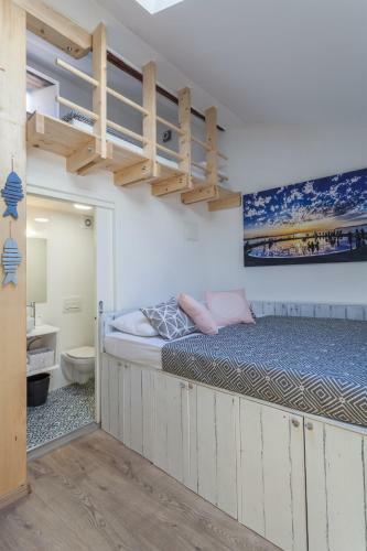 Hostal Guest House Blue