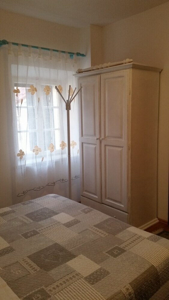 Viktorija Apartments