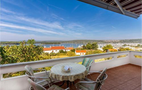 Apartment Punat With Sea View VI
