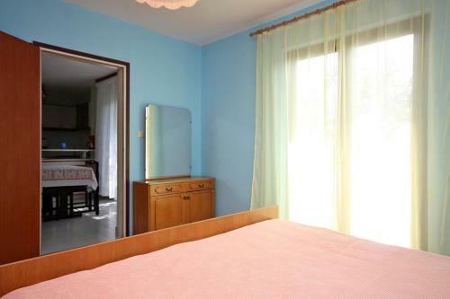 Apartments With A Parking Space Kampor (rab) - 5000