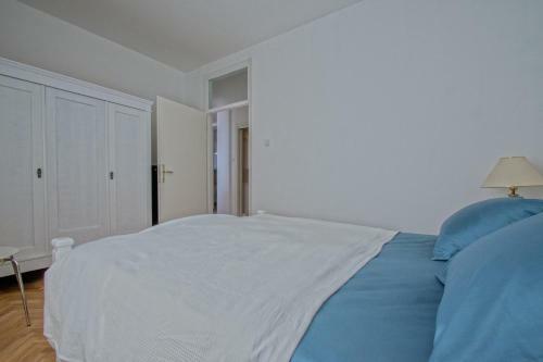 Apartment Ranch
