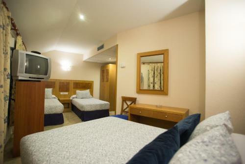 Hotel Hostal Azul