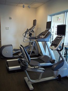 Hotel Comfort Suites