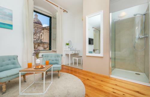 Hostal Arty Old Town Apartments By Irundo