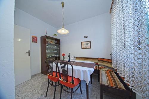 Apartment Postira 11168a