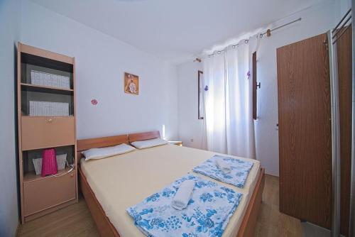 Apartment Postira 11168a