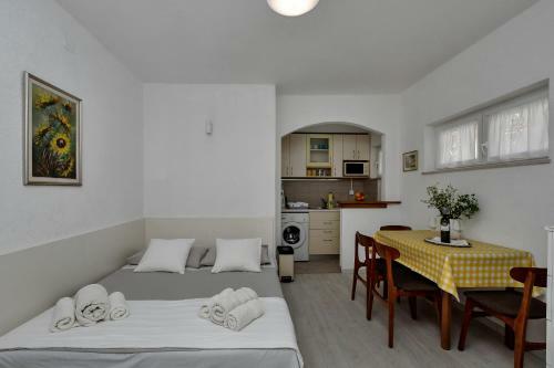 Apartment Letica
