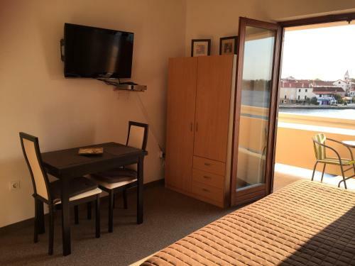 Hostal Guest House Punta Grzan