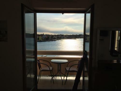 Hostal Guest House Punta Grzan