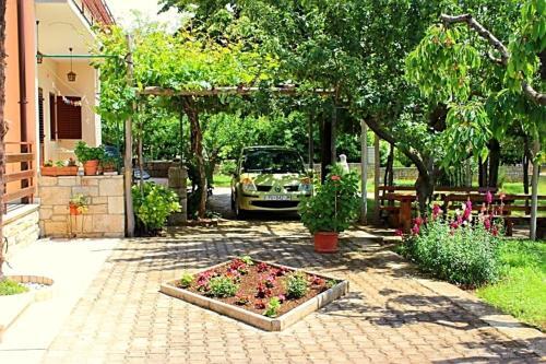 Apartment In Porec/istrien 10501