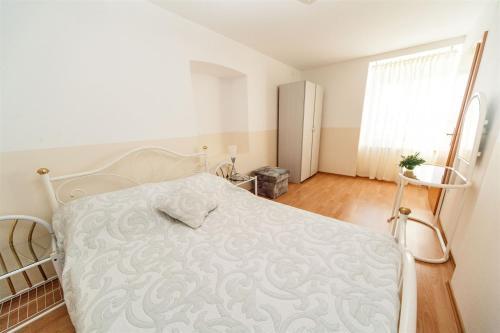Apartment Carmen