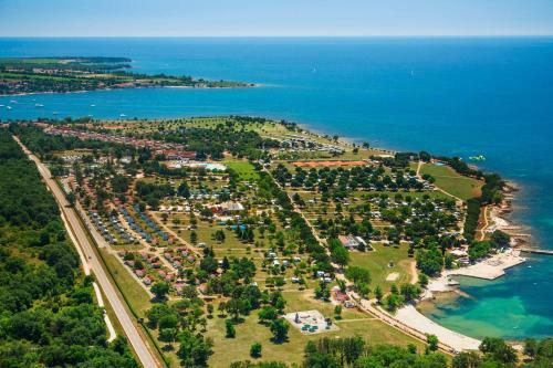 Happy Camp Mobile Homes In Camping Park Umag