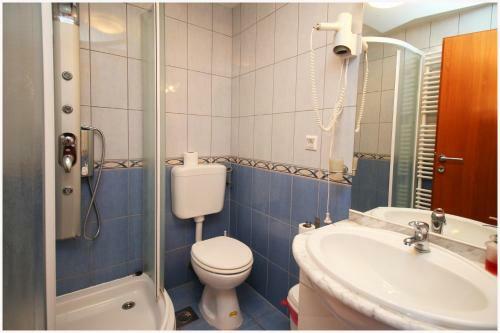 Hostal Guest House Lav