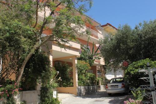 Apartments By The Sea Tucepi (makarska) - 6806