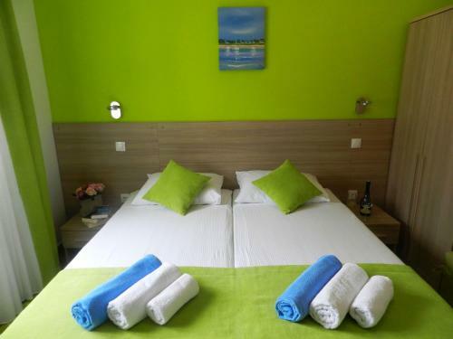 Hostal Yourcroatiaholiday Bed & Breakfast