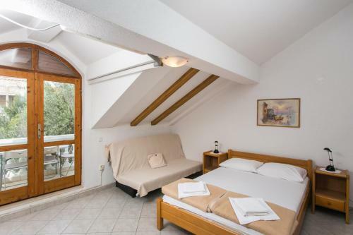 Hostal Guest House Rajic