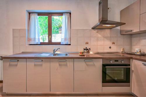 Iby Apartment