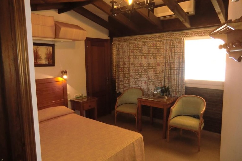 Apartamentos Molinos De La Torre
