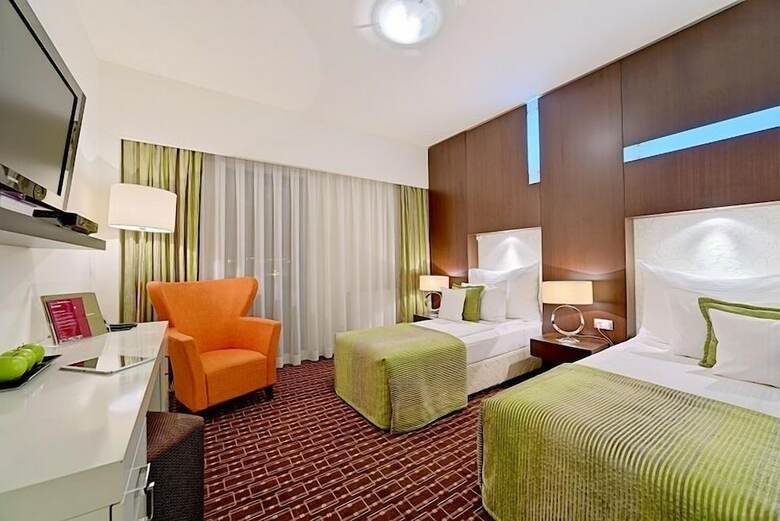 Hotel Cubix
