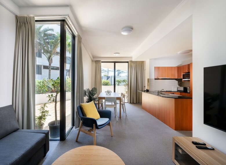 Hotel Mantra Coolangatta Beach