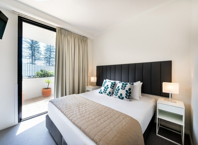 Hotel Mantra Coolangatta Beach