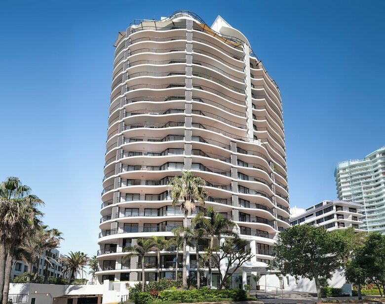 Hotel Mantra Coolangatta Beach
