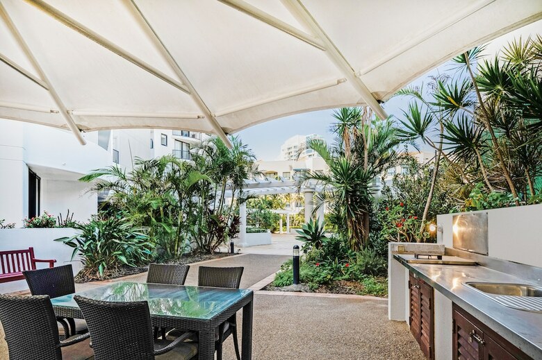 Hotel Mantra Coolangatta Beach