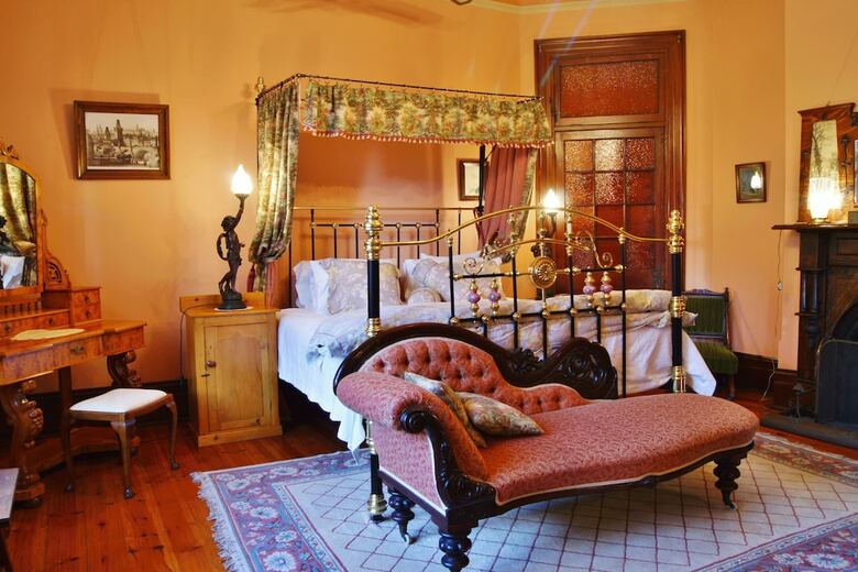 Hotel Buxton Manor Apartments