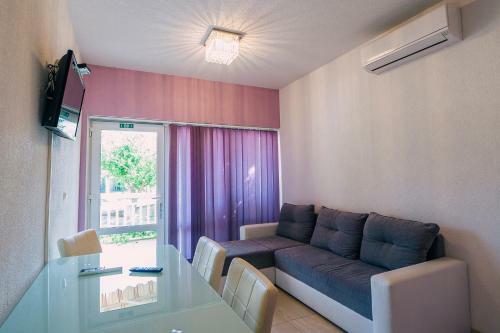 Apartments Dea Ba?ka Voda