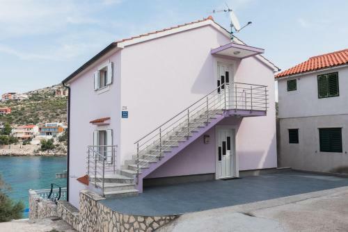 Apartment Dragan Grubi?i?
