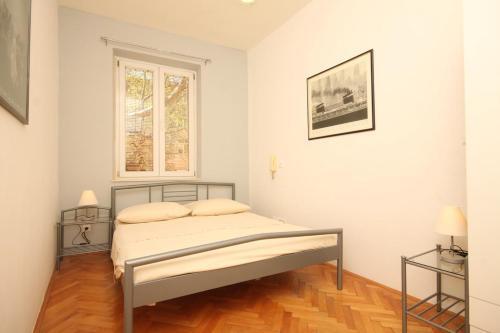 Apartments With Wifi Omis - 6772