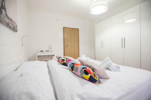 Friday Apartments