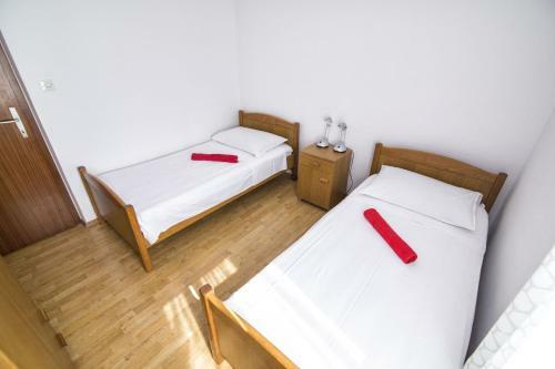 Hostal Apartament Skoko
