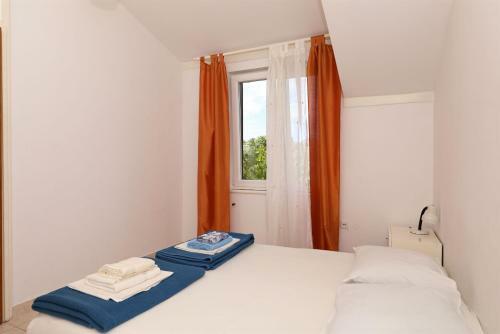 Apartments Lana